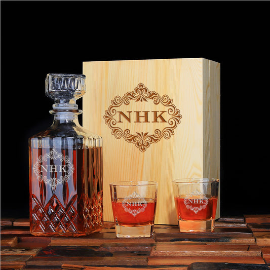 Men's Gift - Personalized Whiskey Decanter - Engravedideas